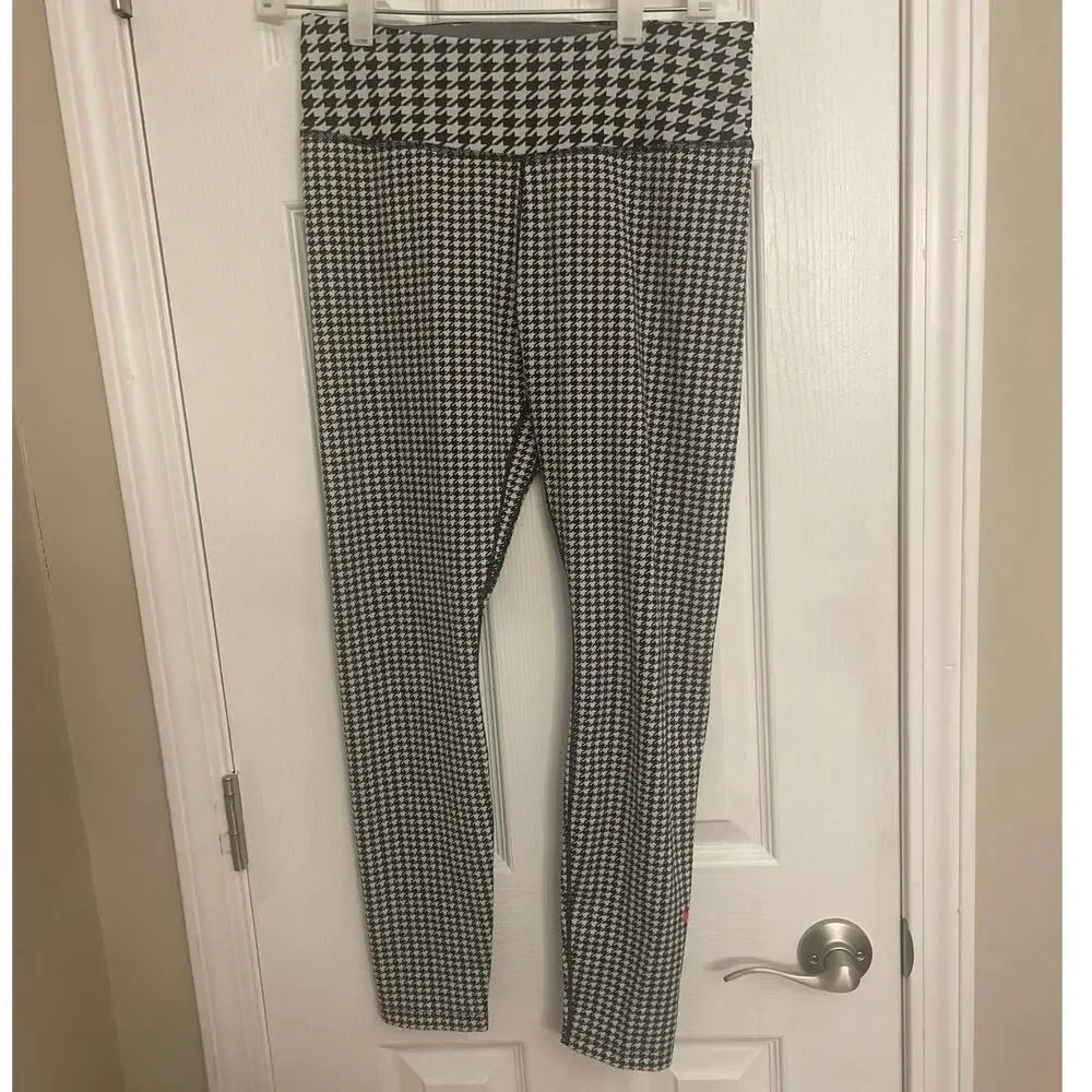 NIKE Dry Fit Houndstooth Leggings, A50
